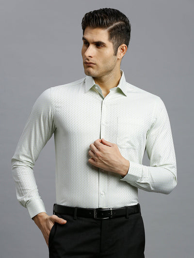 Light Green / 39