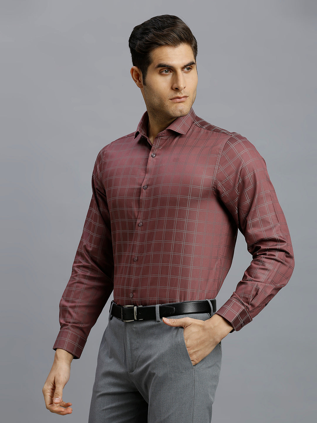 Wine Checks 100% Cotton Slim Fit Formal Full Sleeve Shirt