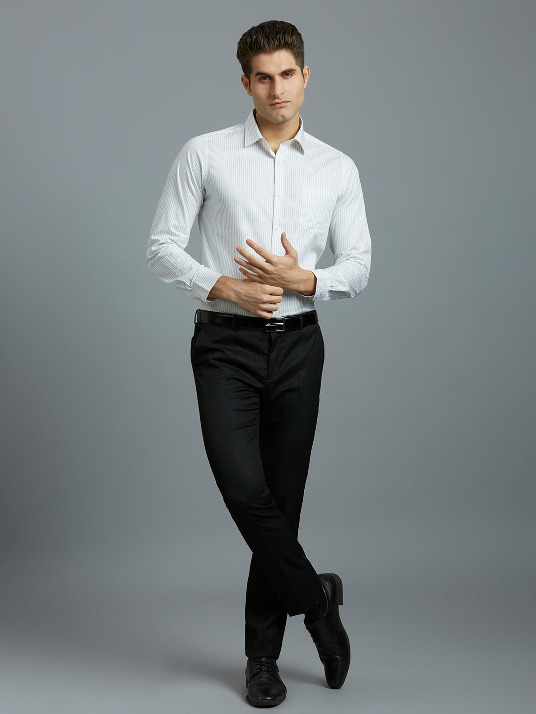 White & Black Stripe 100% Cotton Slim Fit Formal Full Sleeve Shirt