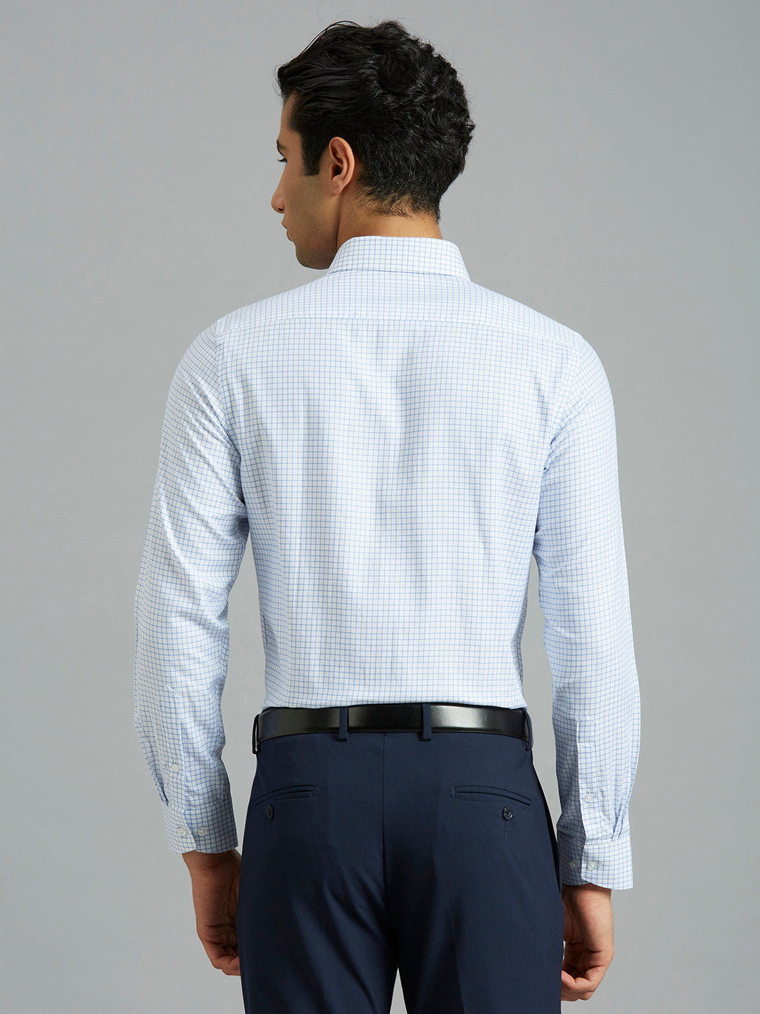 Premium White & Blue Checks 100% Cotton Slim Fit Formal Full Sleeve Shirt
