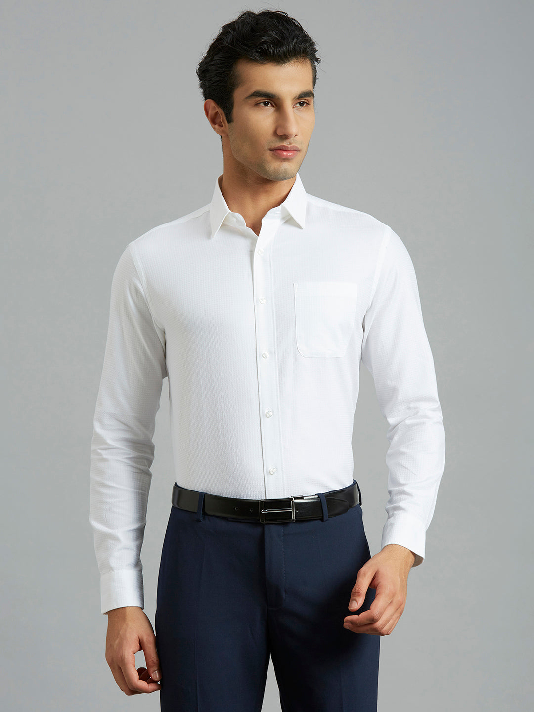 White Solid 100% Cotton Regular Fit Formal Full Sleeve Shirt