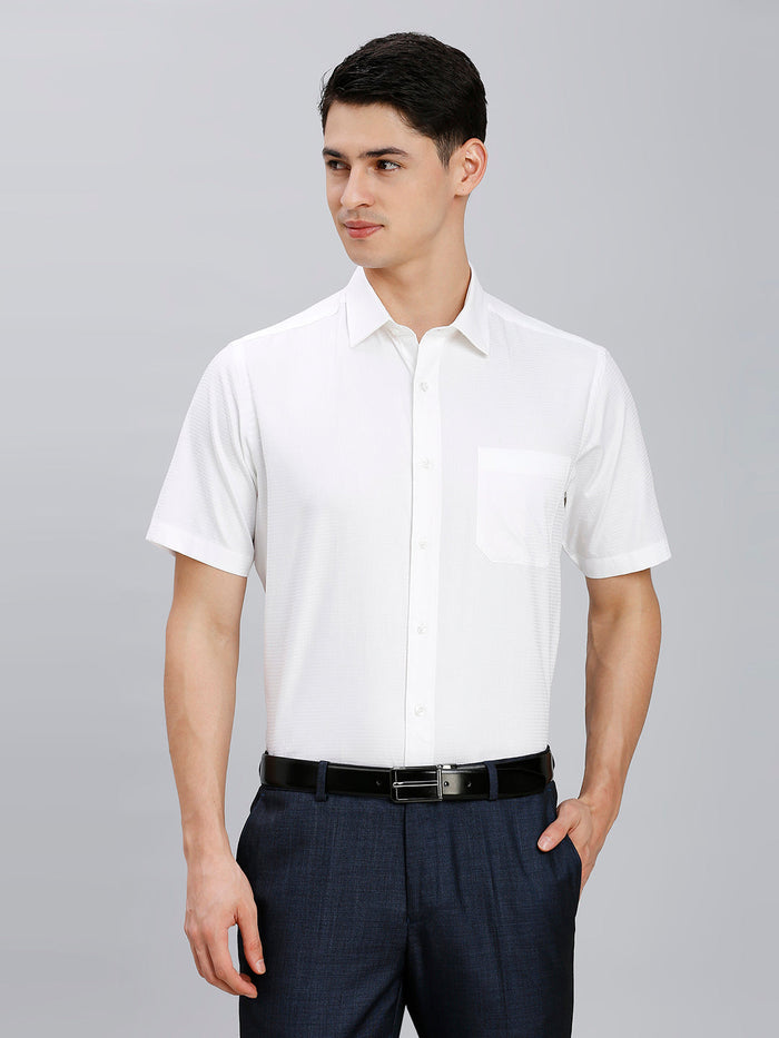 Men's Pure Cotton Dobby Solid Dobby Solid Regular Fit Half Sleeve Formal Shirt - White