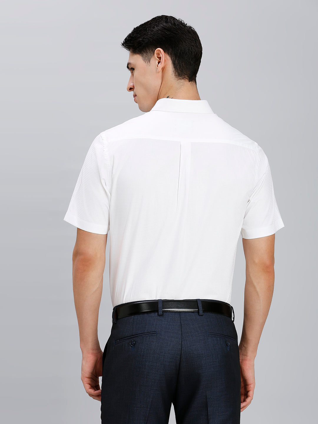 Best White Solid 100% Cotton Regular Fit Formal Half Sleeve Shirt