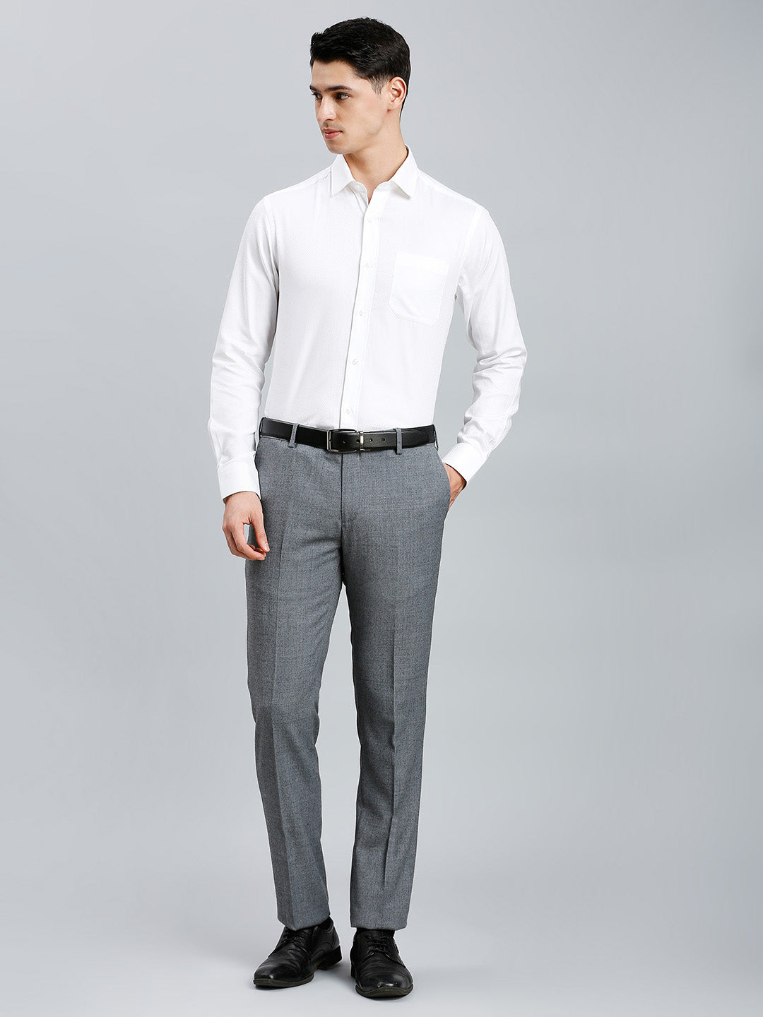 Classic White Solid 100% Cotton Regular Fit Formal Full Sleeve Shirt