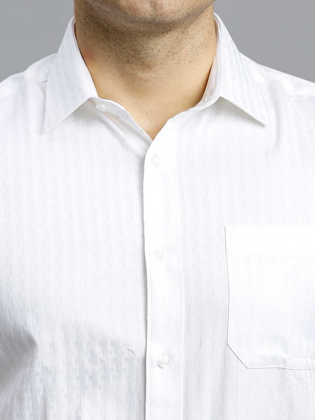 White Solid 100% Cotton Regular Fit Formal Half Sleeve Shirt