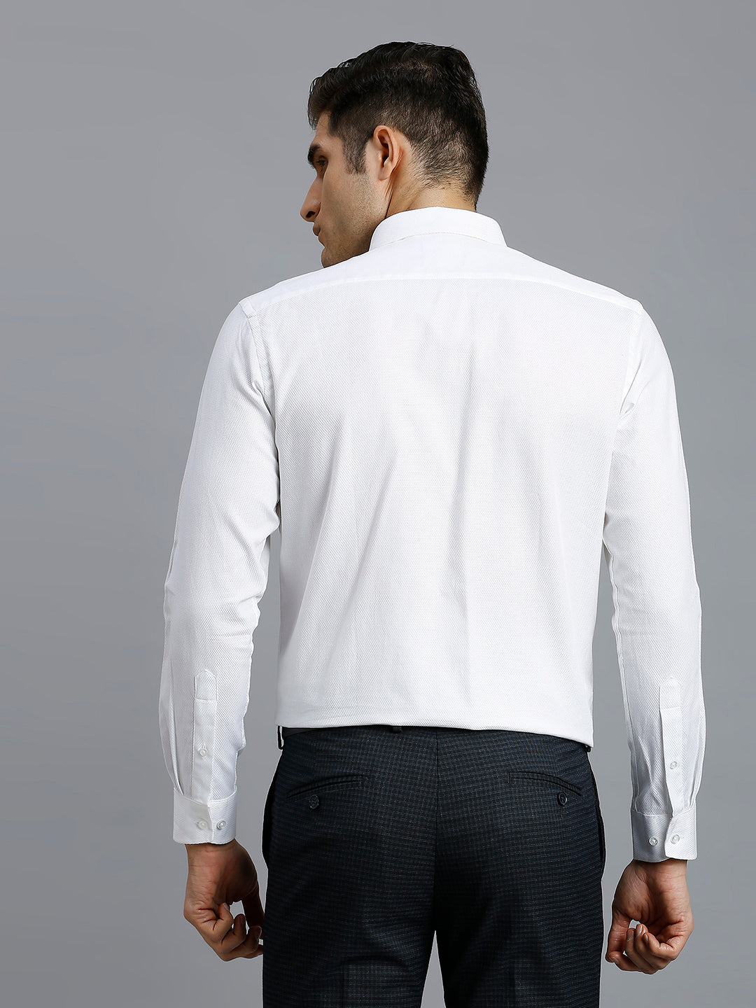 White Solid 100% Cotton Regular Fit Formal Full Sleeve Shirt