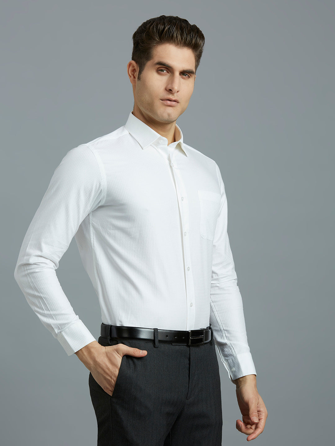 White Solid 100% Cotton Regular Fit Formal Full Sleeve Shirt