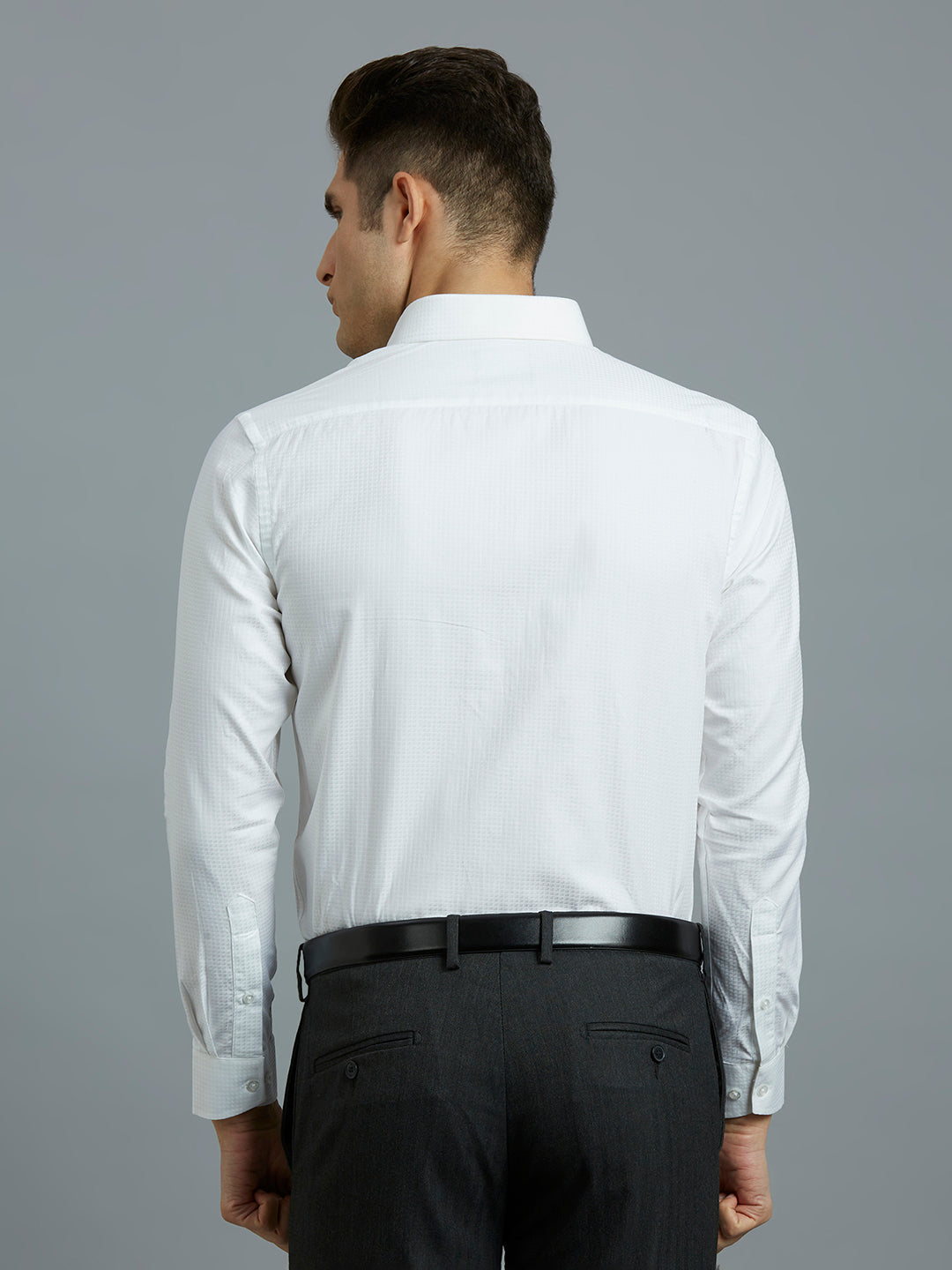 White Solid 100% Cotton Regular Fit Formal Full Sleeve Shirt