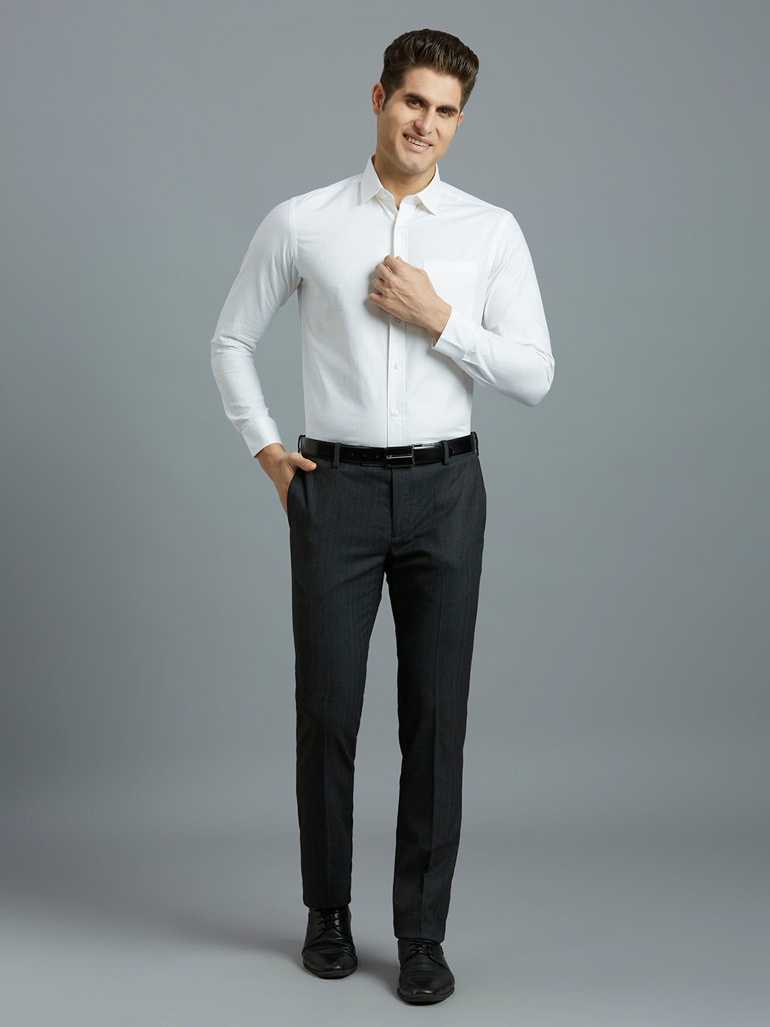 White Solid 100% Cotton Regular Fit Formal Full Sleeve Shirt