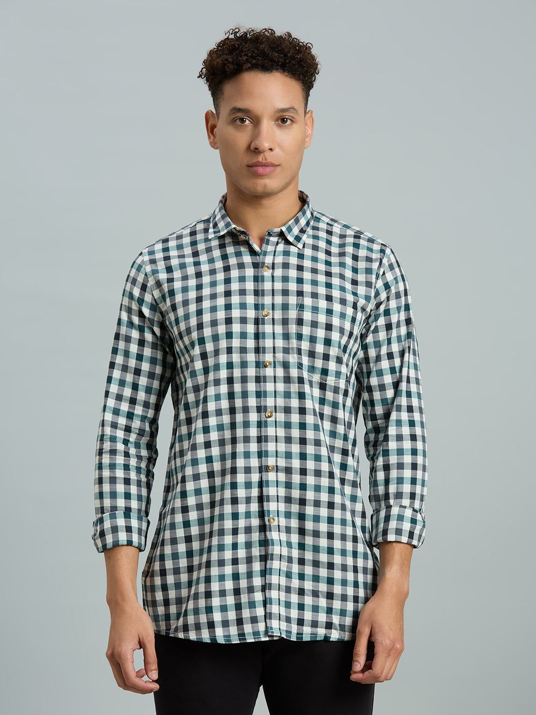 White & Black Checks 100% Cotton Slim Fit Casual Full Sleeve Shirts