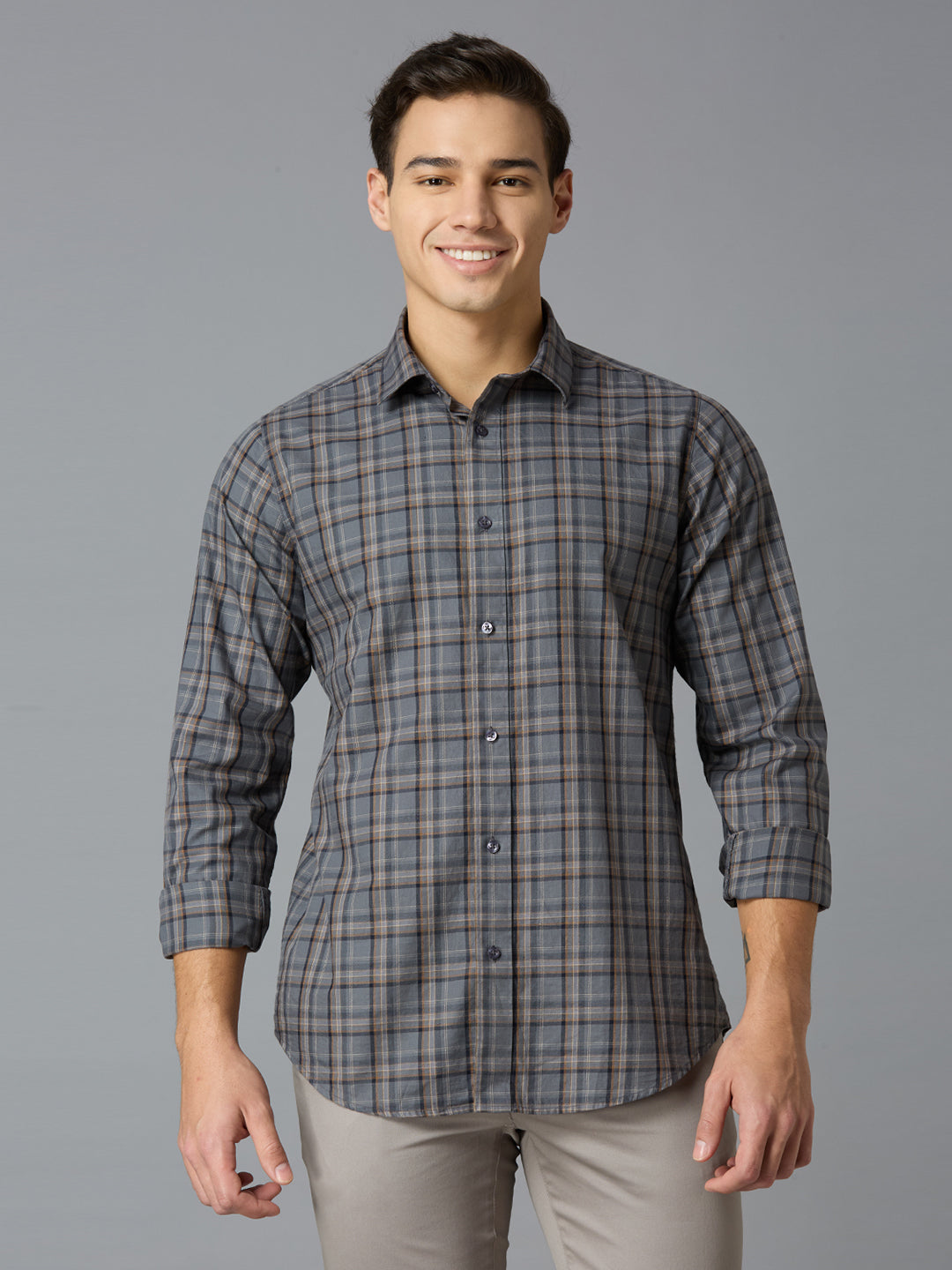 Charcoal Checks 100% Cotton Slim Fit Casual Full Sleeve Shirts