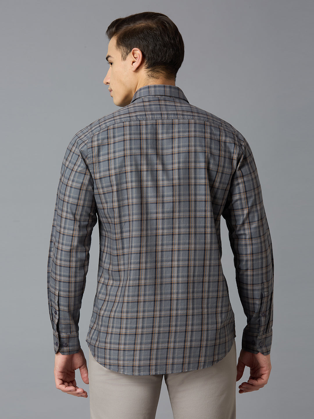 Charcoal Checks 100% Cotton Slim Fit Casual Full Sleeve Shirts