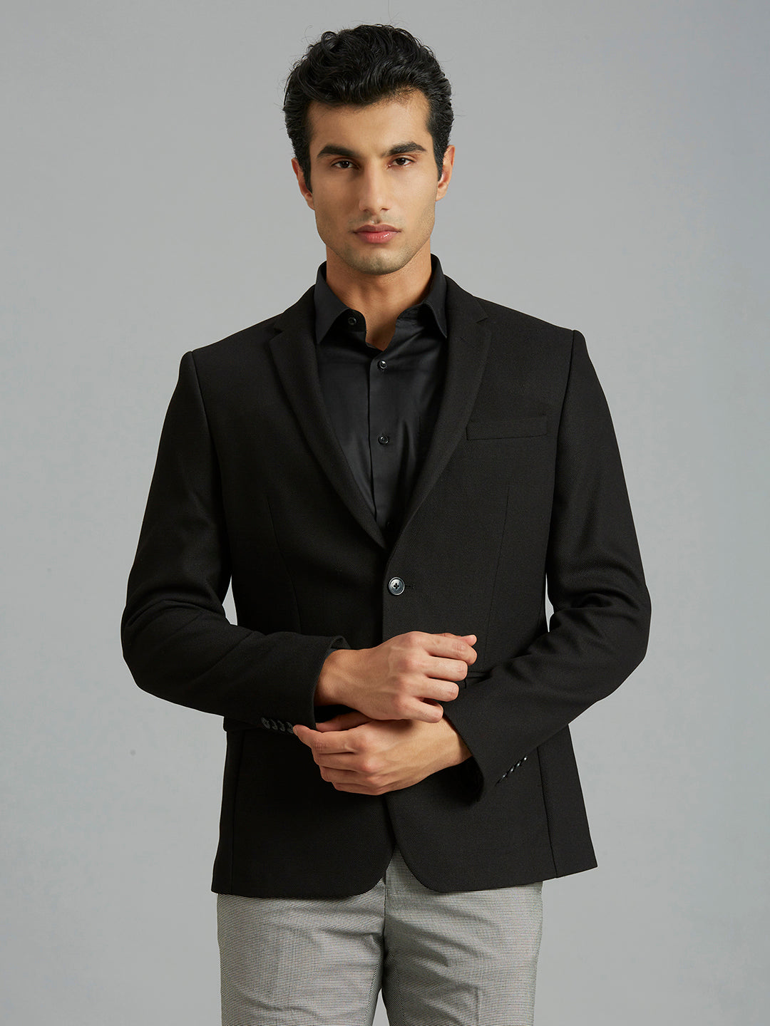 Black Dobby Y/D Poly Viscose Elastane Tailor Fit Formal Full Sleeve Blazer