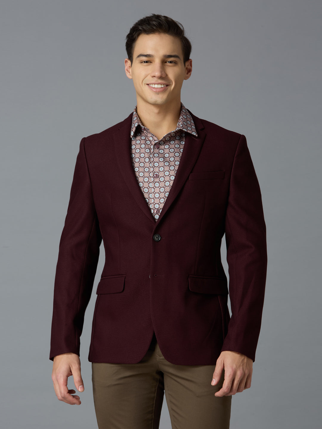 Maroon Dobby Y/D Poly Viscose Elastane Tailor Fit Formal Full Sleeve Blazers