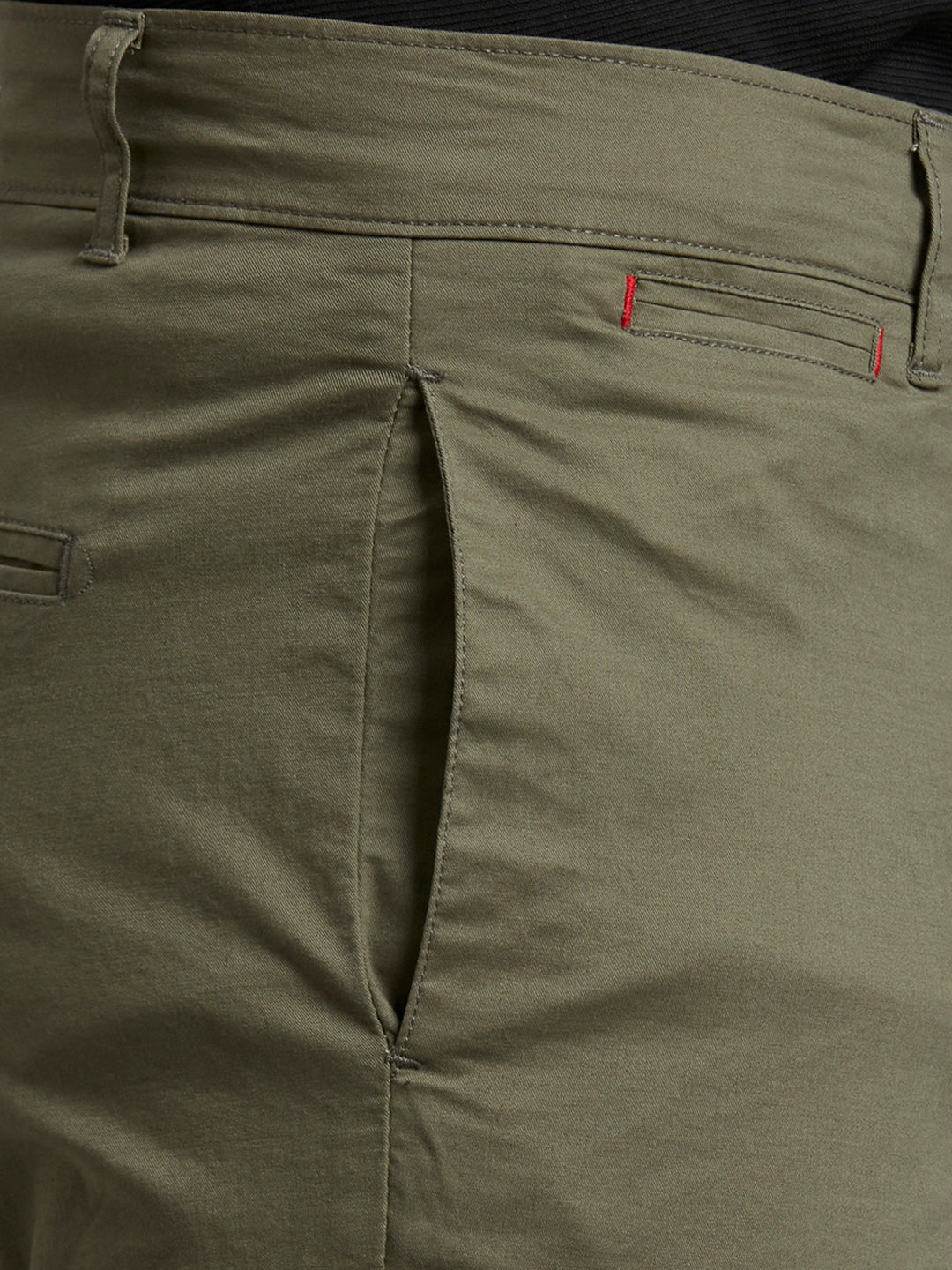 Green Twill Cotton Spandex Tailor Fit Casual Closed Bottom Short