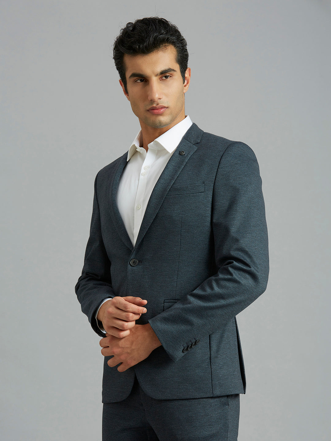 Dark Grey Knitted Fabric Poly Viscose Elastane Tailor Fit Formal Full Sleeve Blazer