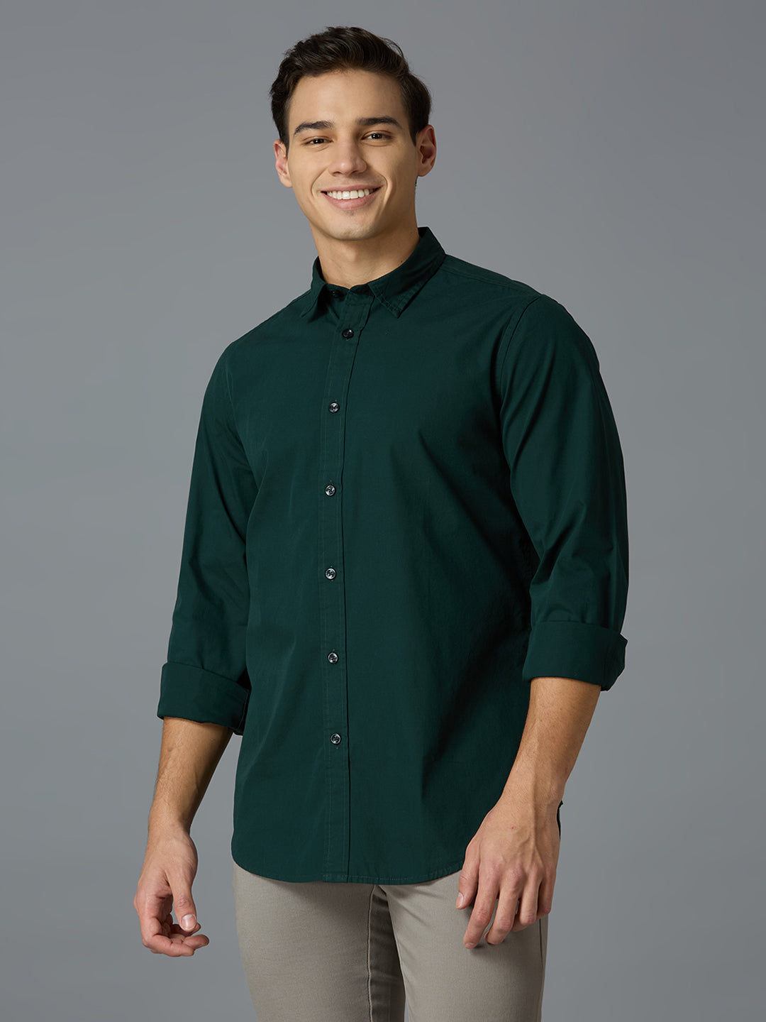 Dark Green Solid Peached Cotton Slim Fit Casual Full Sleeve Shirt