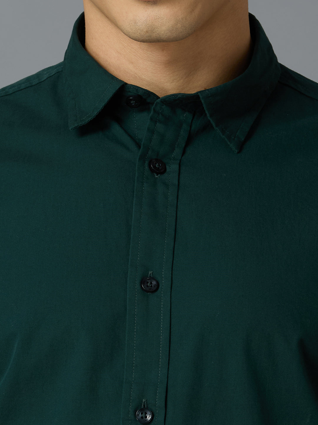 Dark Green Solid Peached Cotton Slim Fit Casual Full Sleeve Shirt