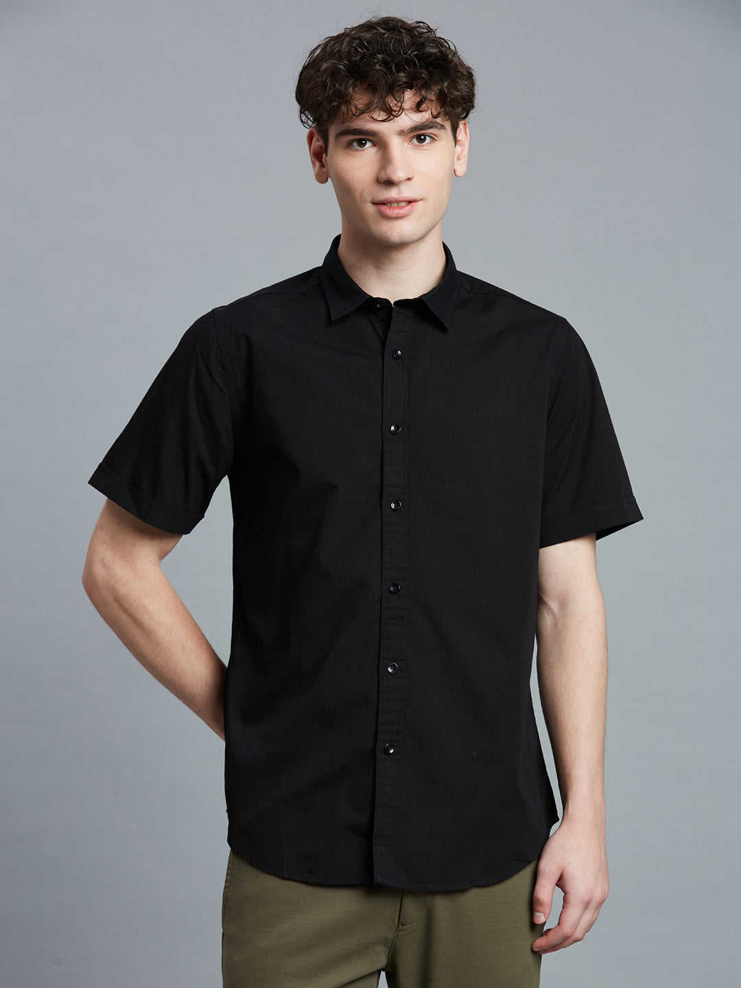 Black Solid Peached Cotton Slim Fit Casual Half Sleeve Shirt