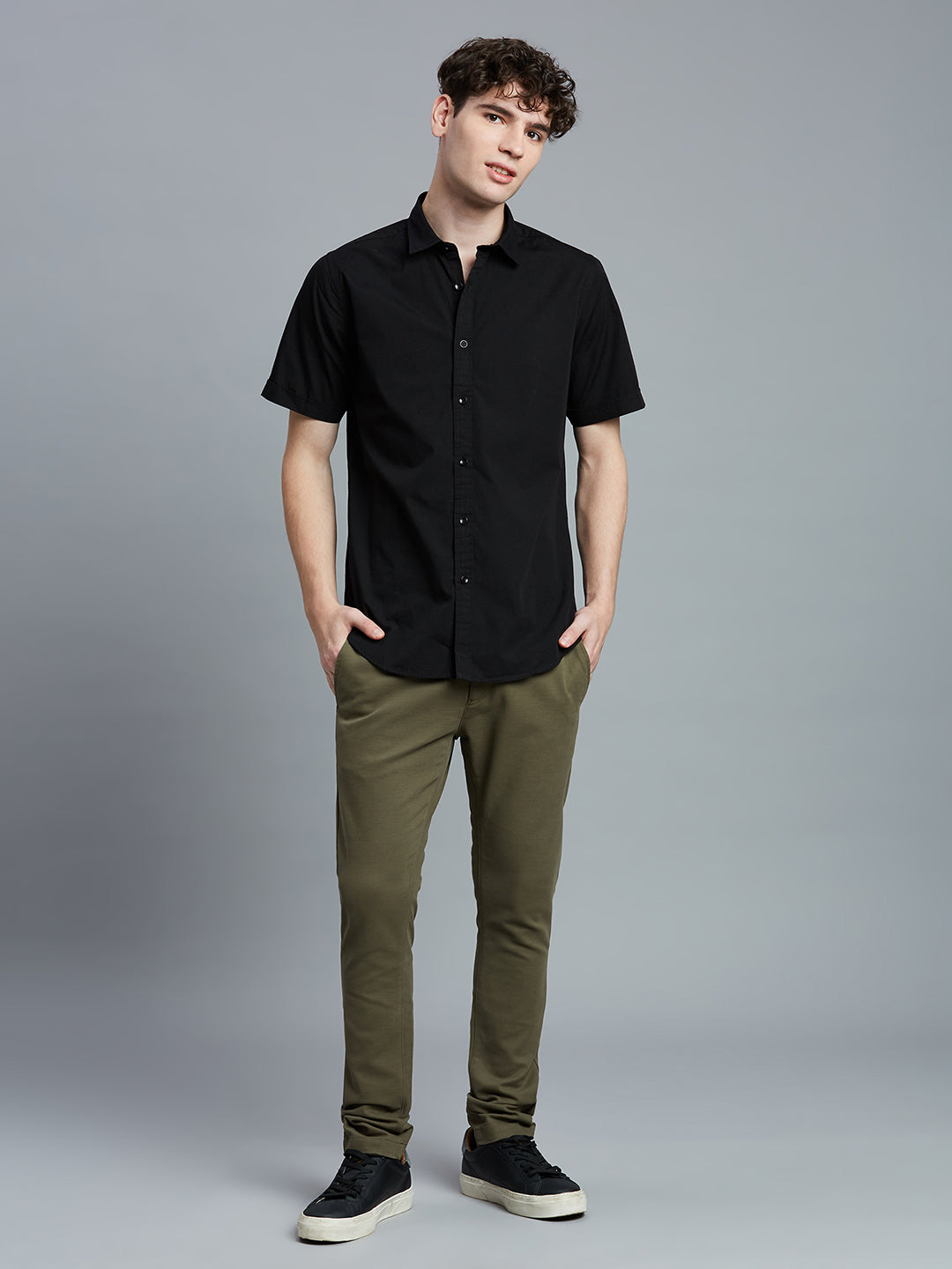 Black Solid Peached Cotton Slim Fit Casual Half Sleeve Shirt