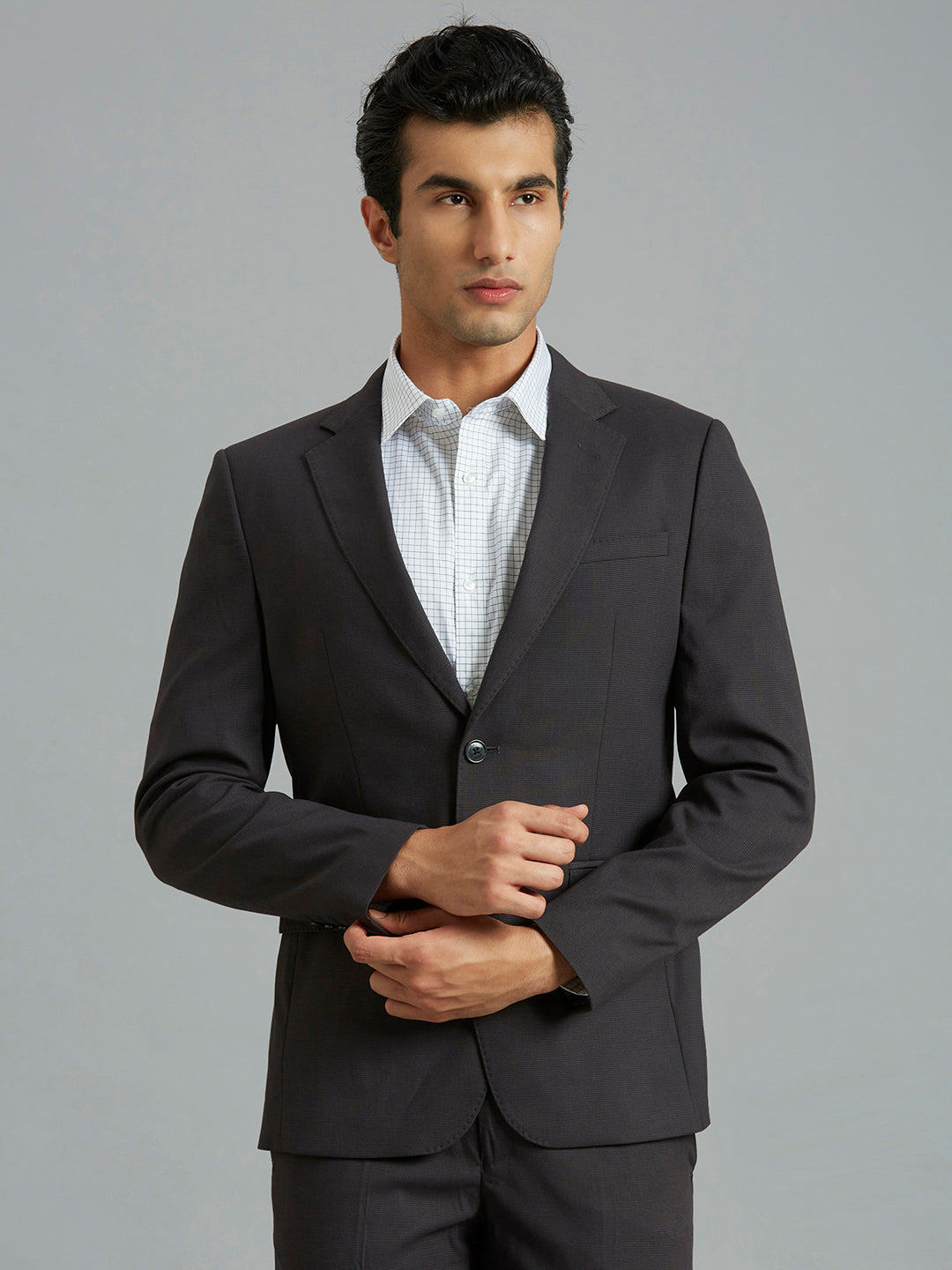 Black 68% Poly 30% Viscose 2% Elastane Tailor Fit Formal Blazers