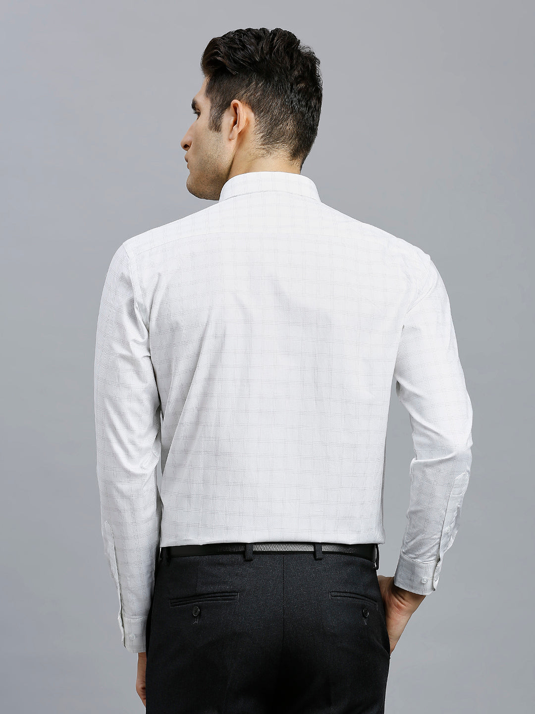 White & Grey Dobby Checks 100% Cotton Regular Fit Formal Full Sleeve Shirts