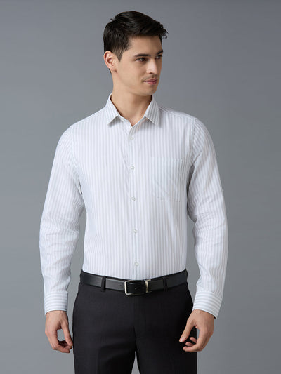 WHITE & GREY / 39