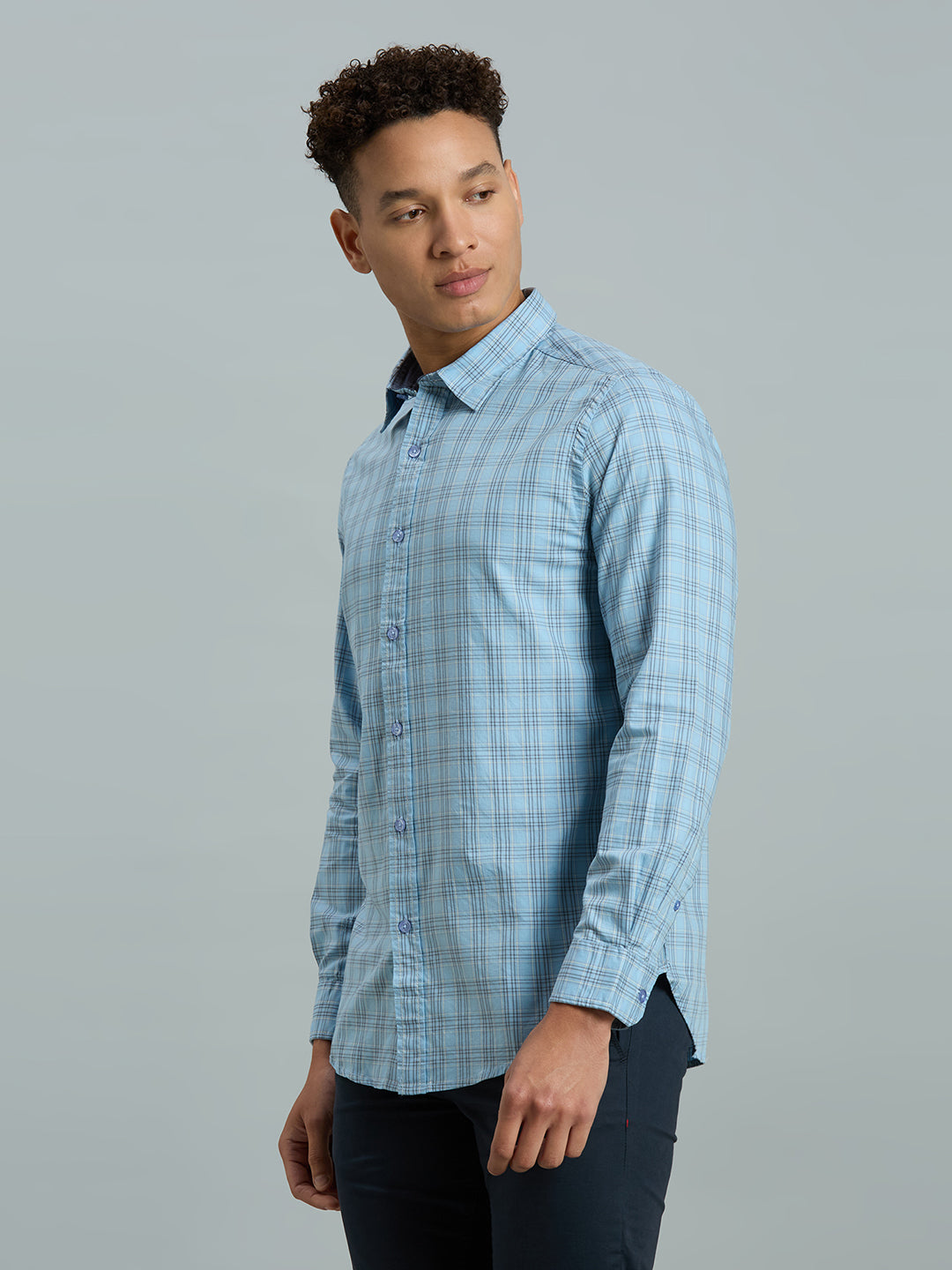 Light Blue & Black Checks 100% Cotton Slim Fit Casual Full Sleeve Shirt