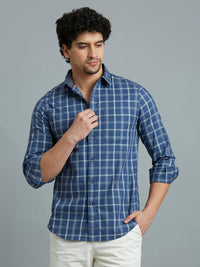 Dusty Blue & White / 39