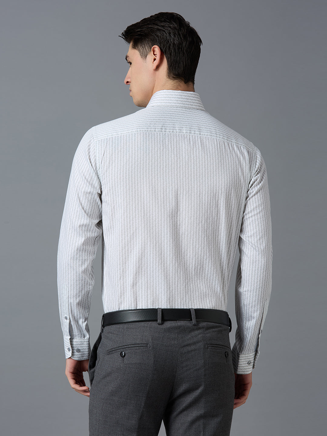 White 100% cotton printed Regular fit formal full sleeve shirt