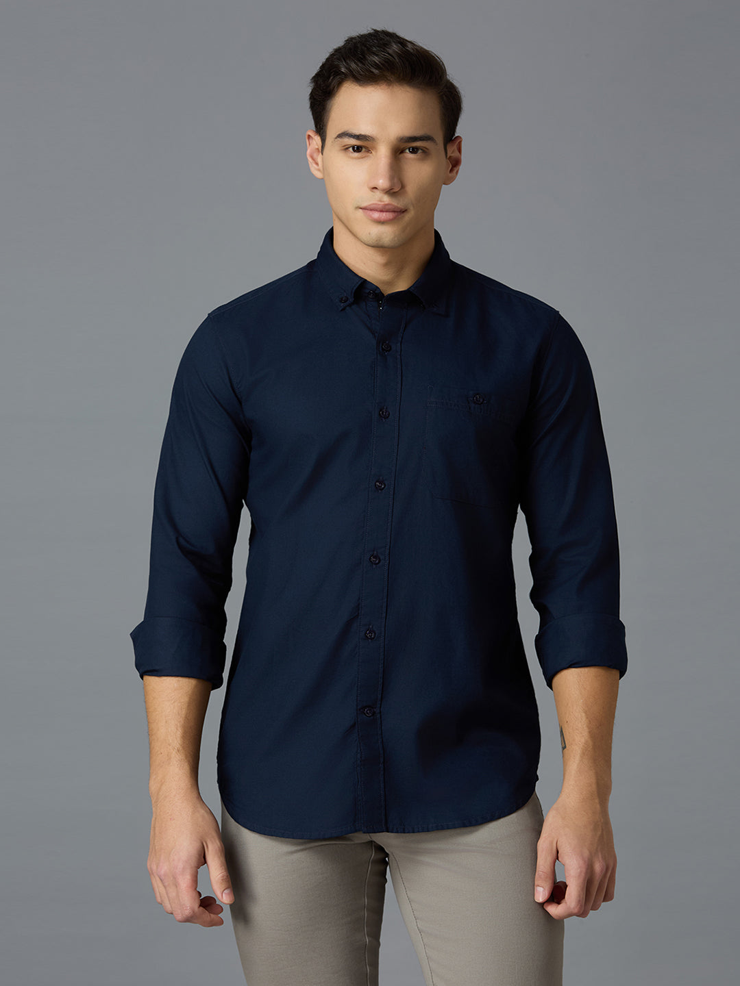 Navy 100% Cotton Solid Slim Fit Smart Casual Full Sleeves Shirts