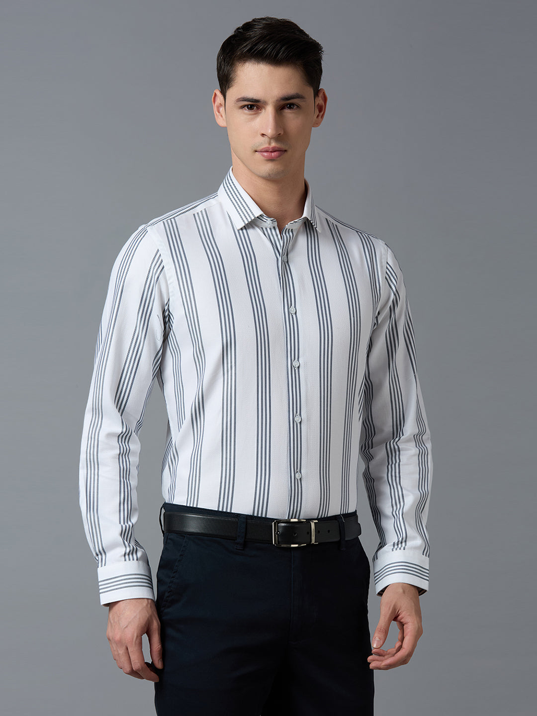 White Blk 100% Cotton Striped Slim fit Formal Full Sleeve Shirts