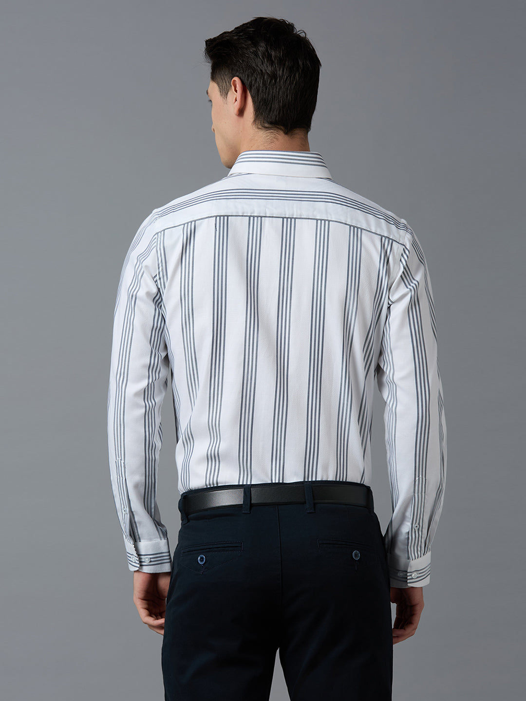 White Blk 100% Cotton Striped Slim fit Formal Full Sleeve Shirts